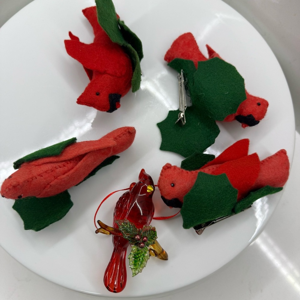 Festive Red Cardinal Holiday Ornaments (lot of 5)